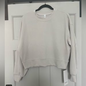 LULULEMON perfectly oversized crop sweatshirt crew
